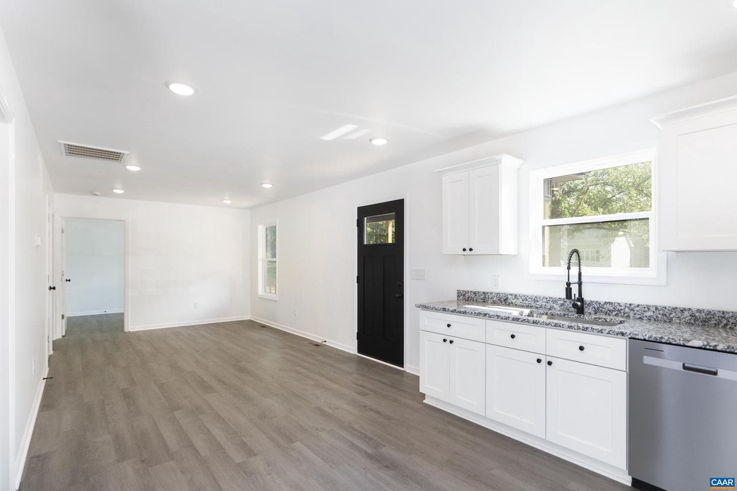 357 Montreal Ln photo 8