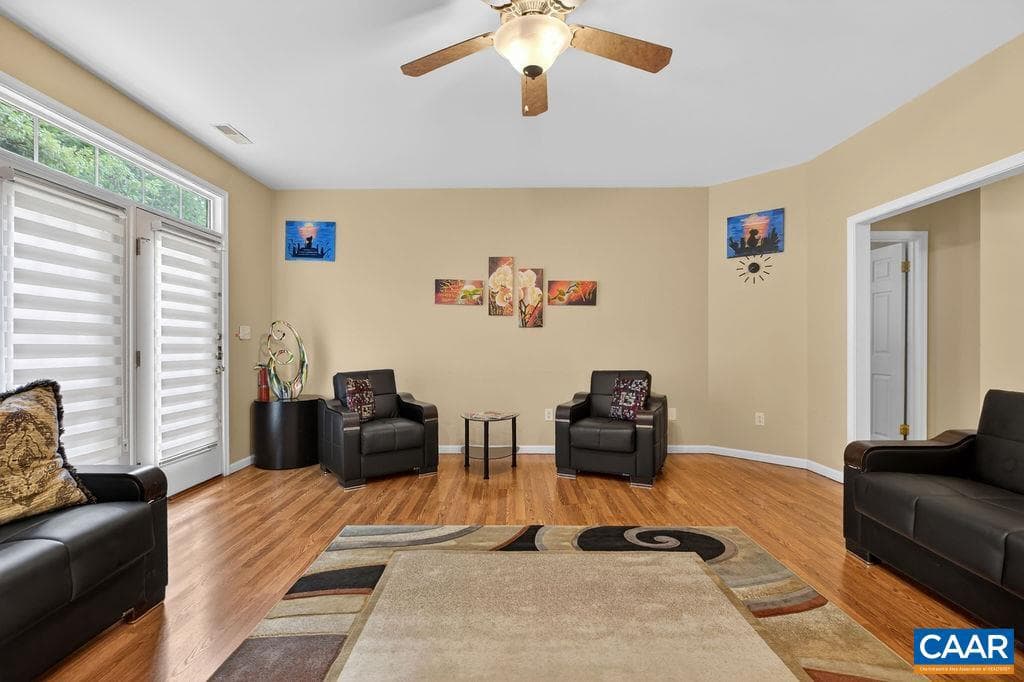 153 Deerwood Rd photo 21