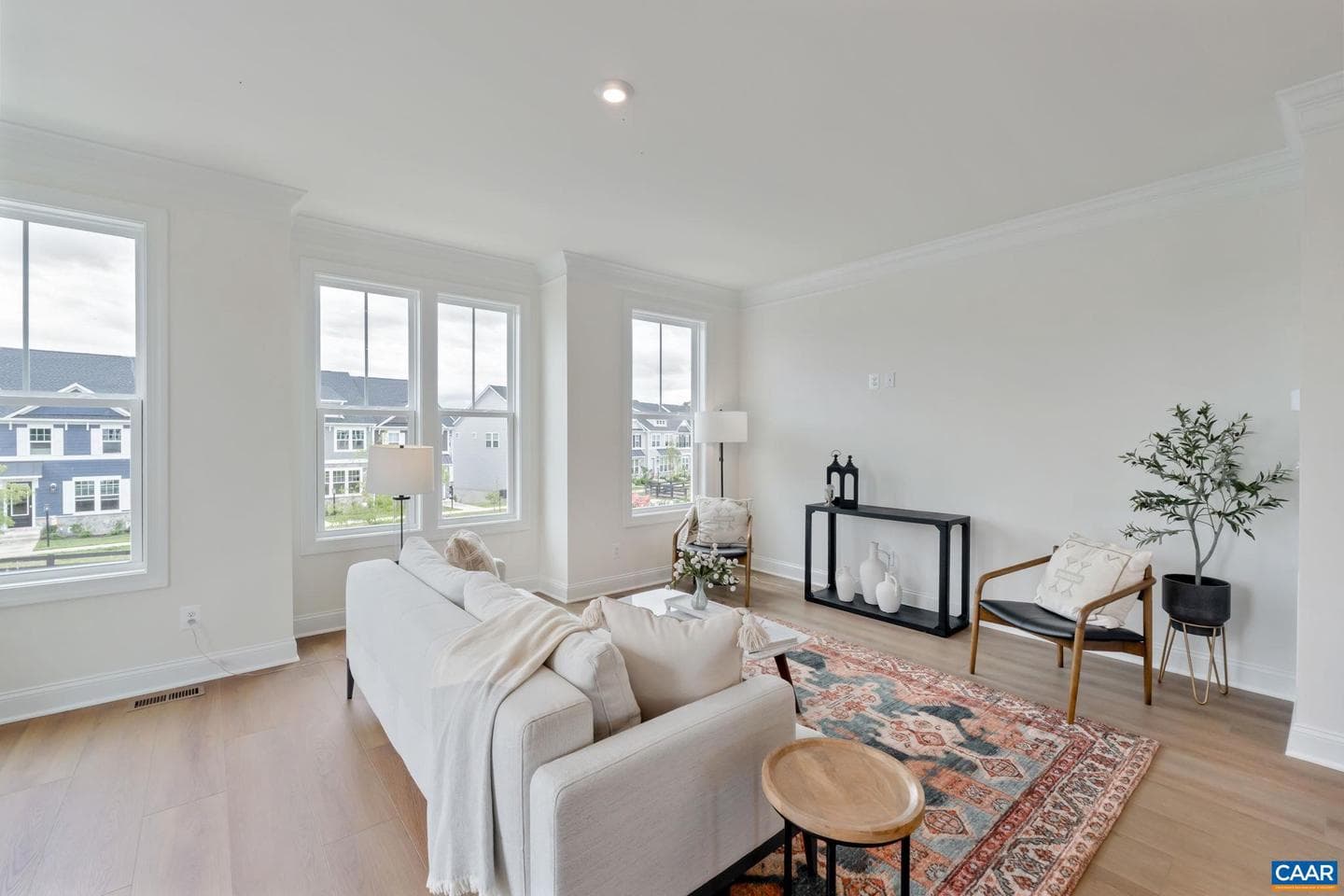 14 Forbes Dr photo 18
