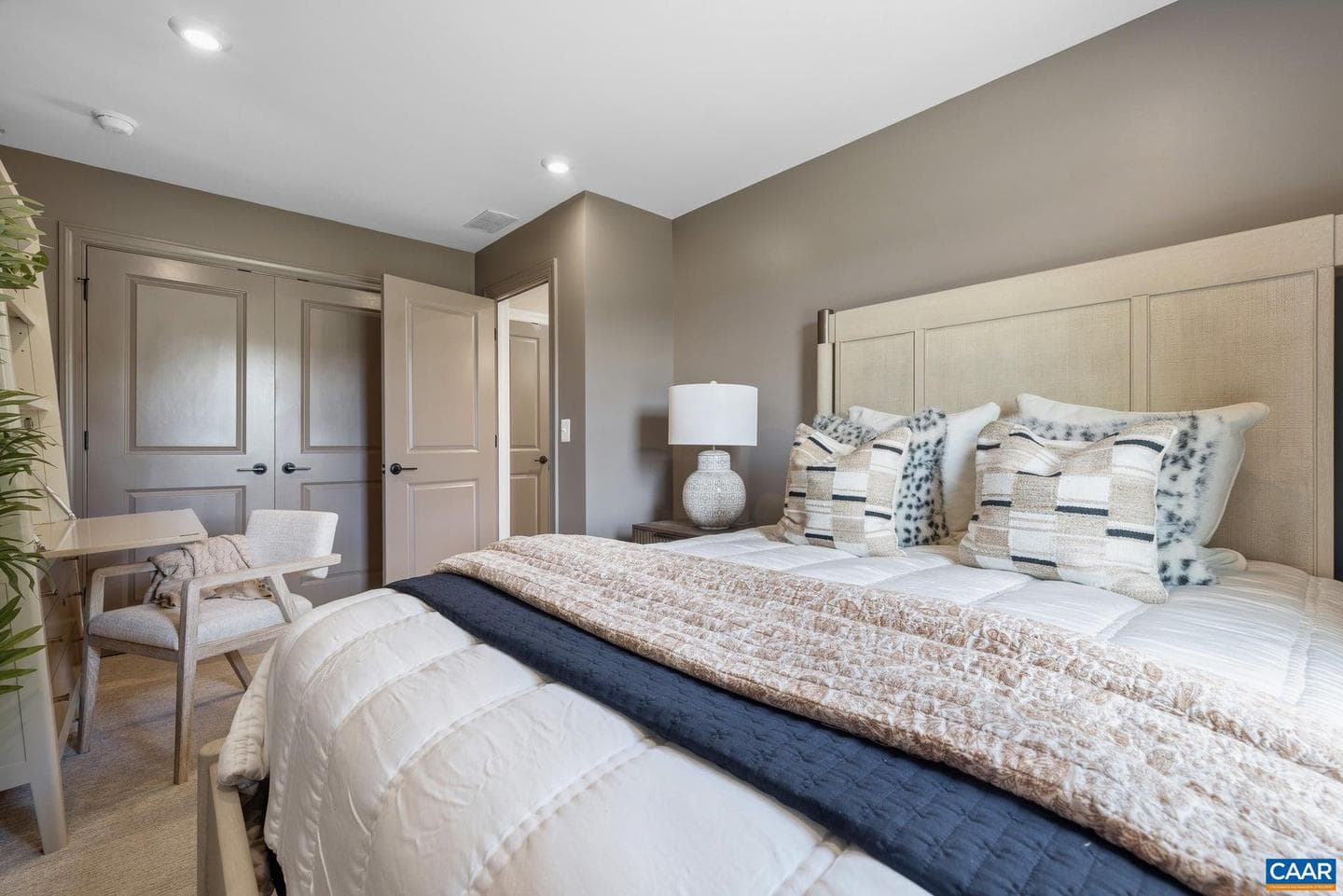 35b Bethune St photo 40