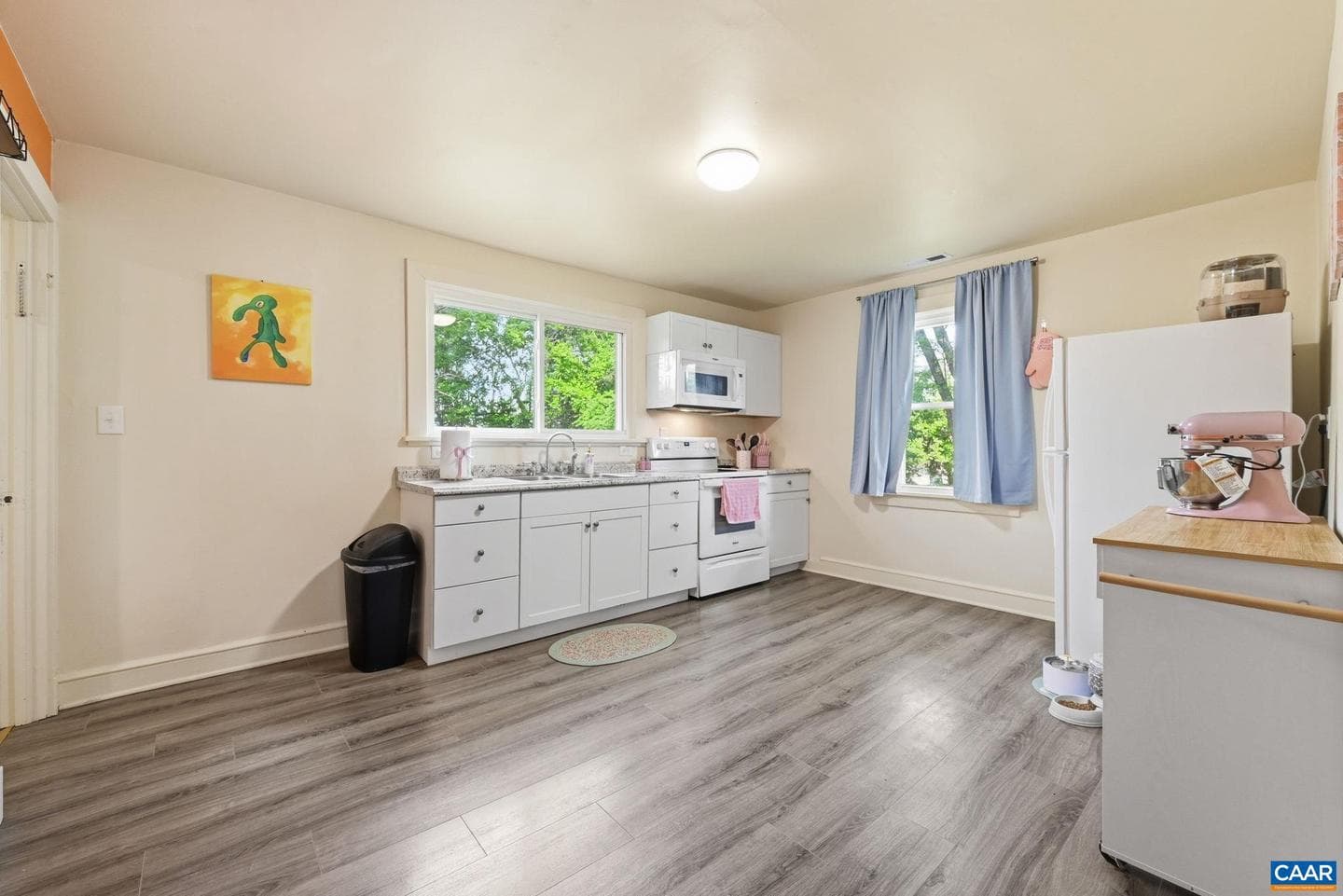 9034 Spotswood Trl photo 13