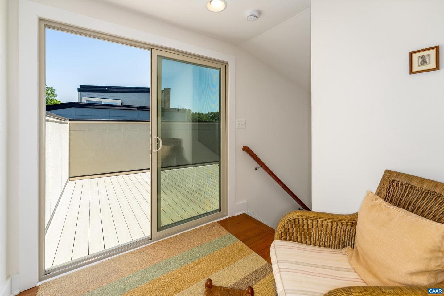125 Almere Ave photo 36
