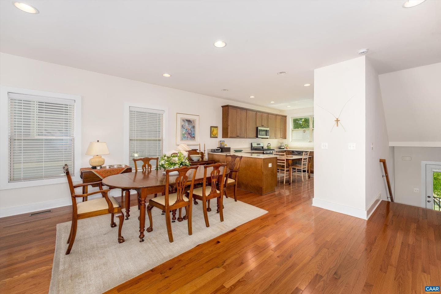 125 Almere Ave photo 9