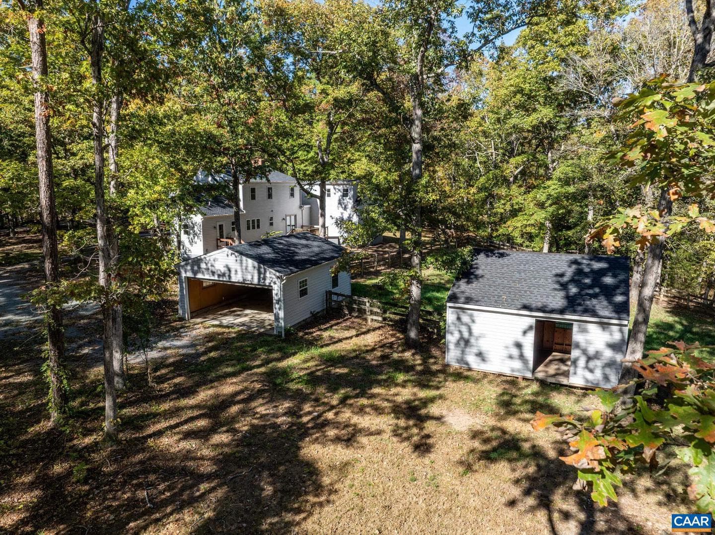 2325 Mountain Brook Dr photo 12
