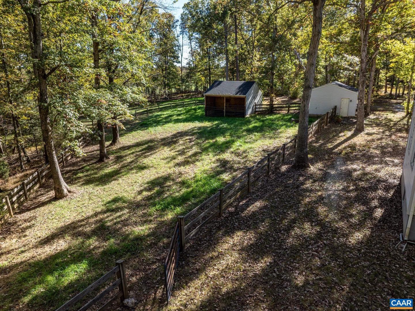 2325 Mountain Brook Dr photo 16