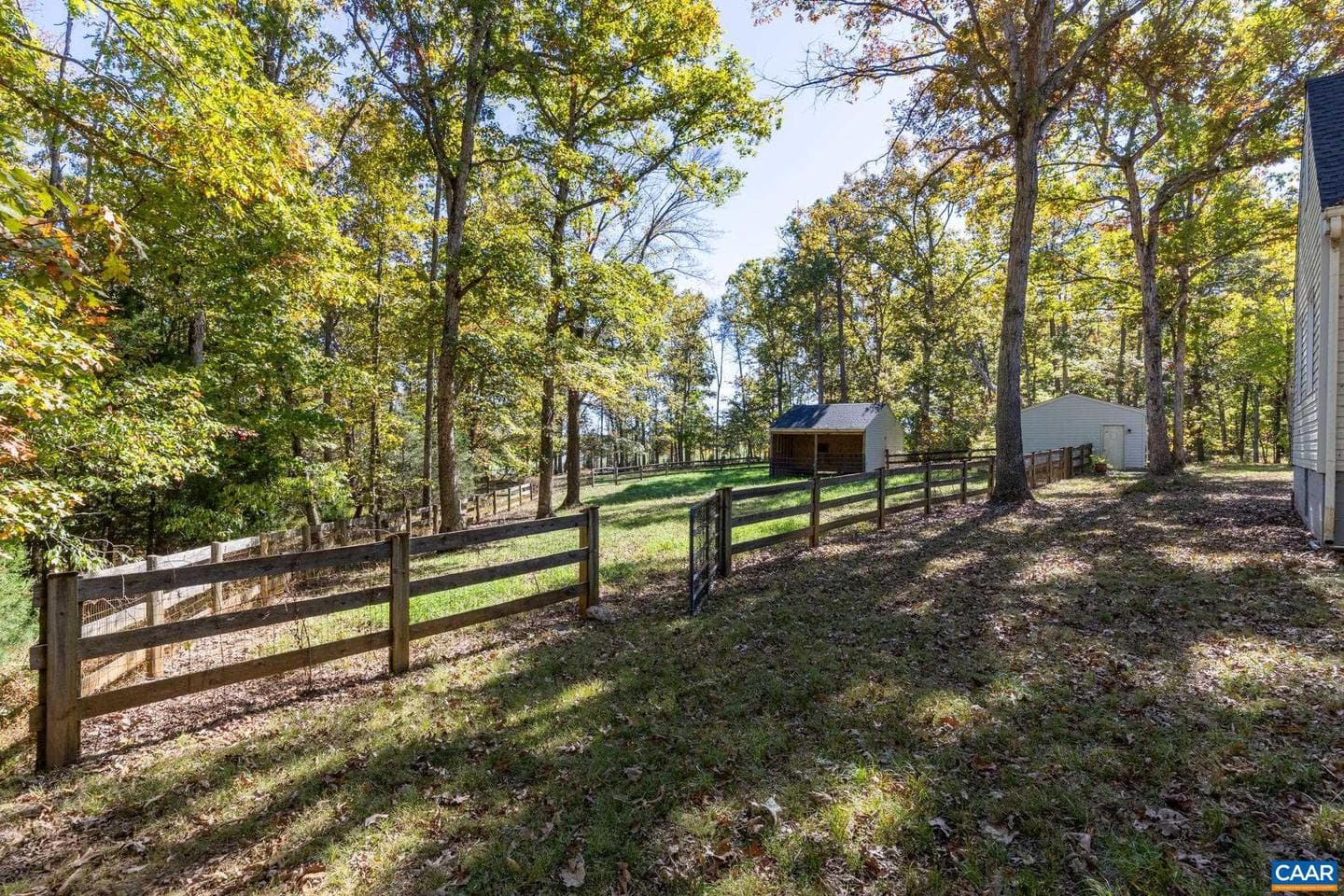 2325 Mountain Brook Dr photo 18