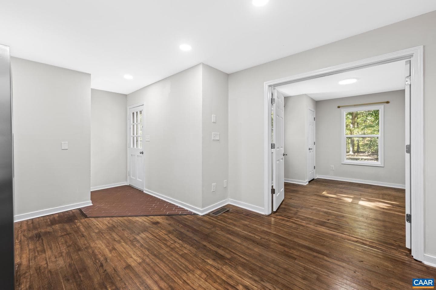 2325 Mountain Brook Dr photo 33