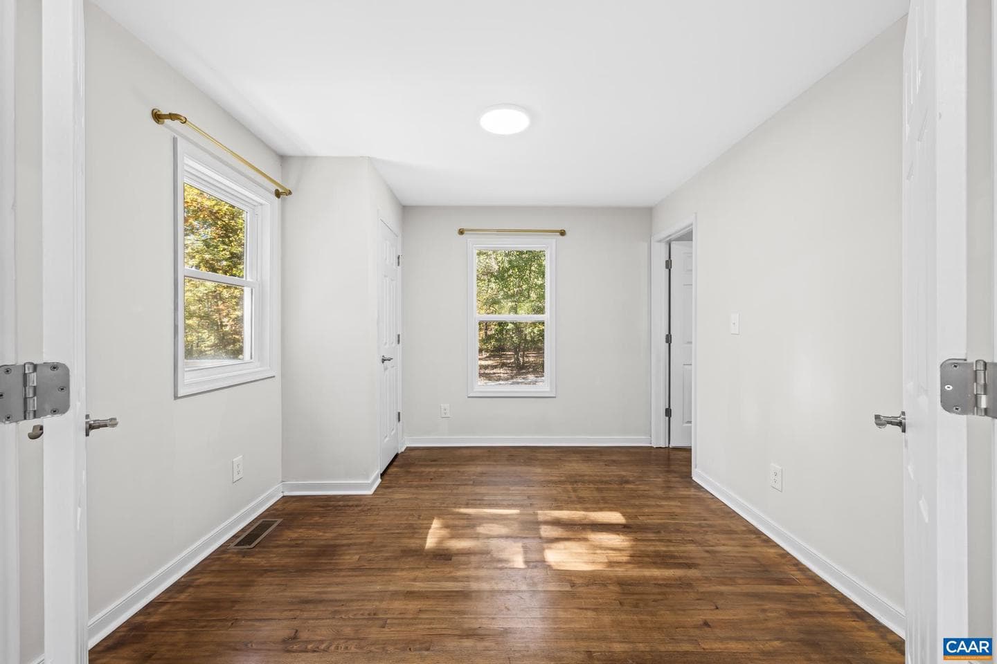 2325 Mountain Brook Dr photo 35