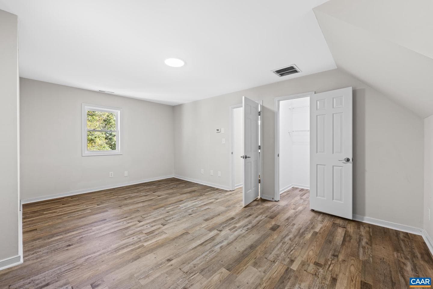 2325 Mountain Brook Dr photo 38