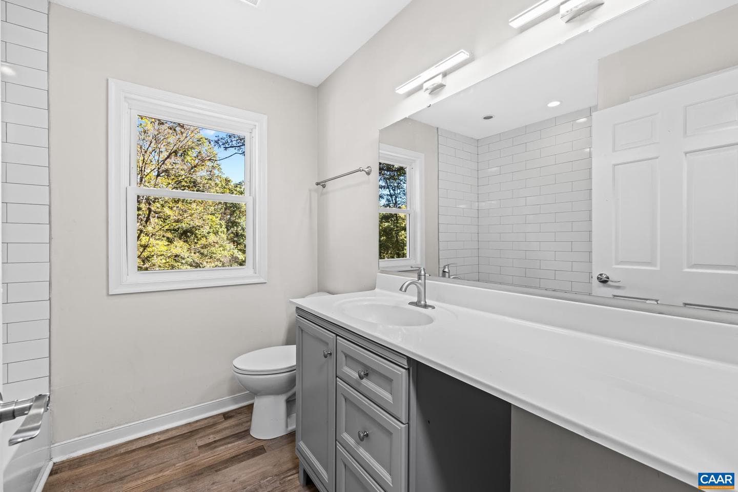 2325 Mountain Brook Dr photo 40