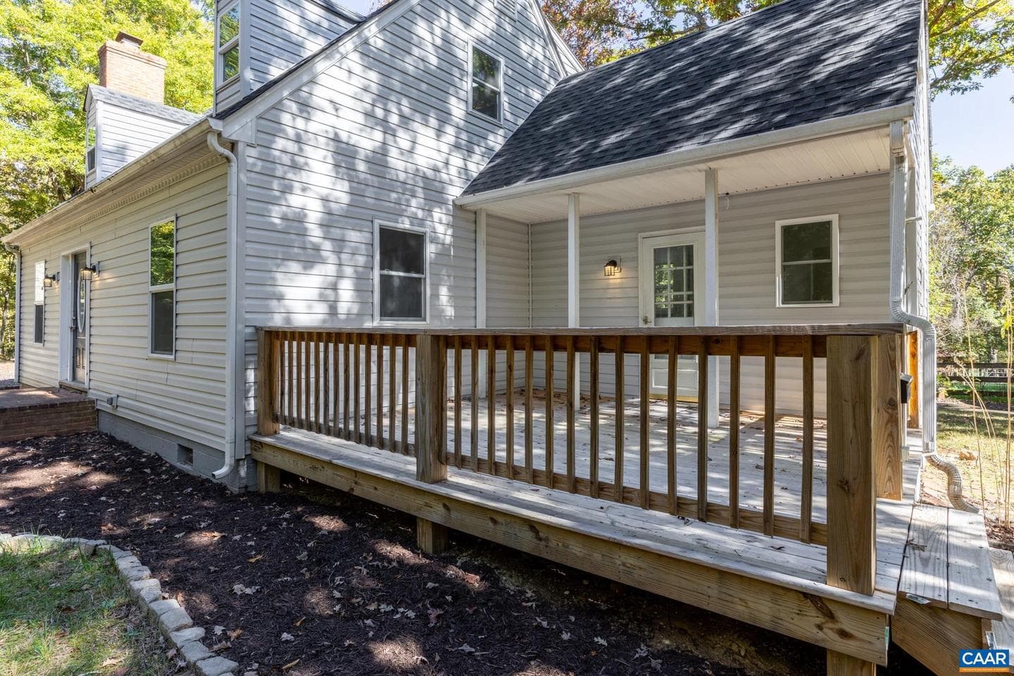 2325 Mountain Brook Dr photo 8