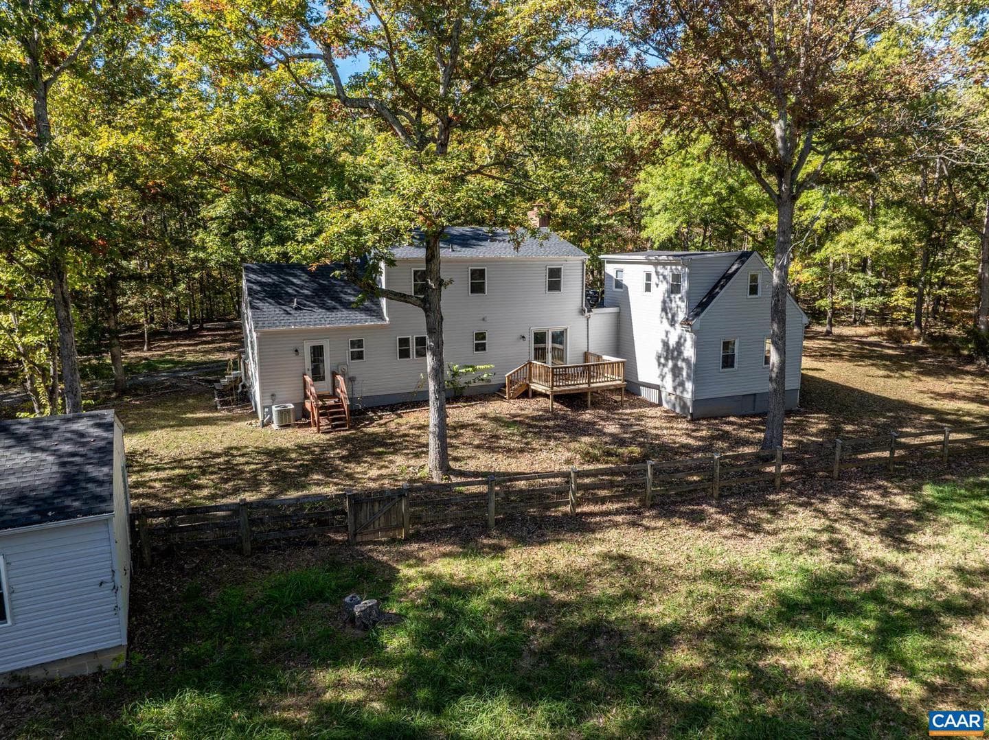 2325 Mountain Brook Dr photo 9