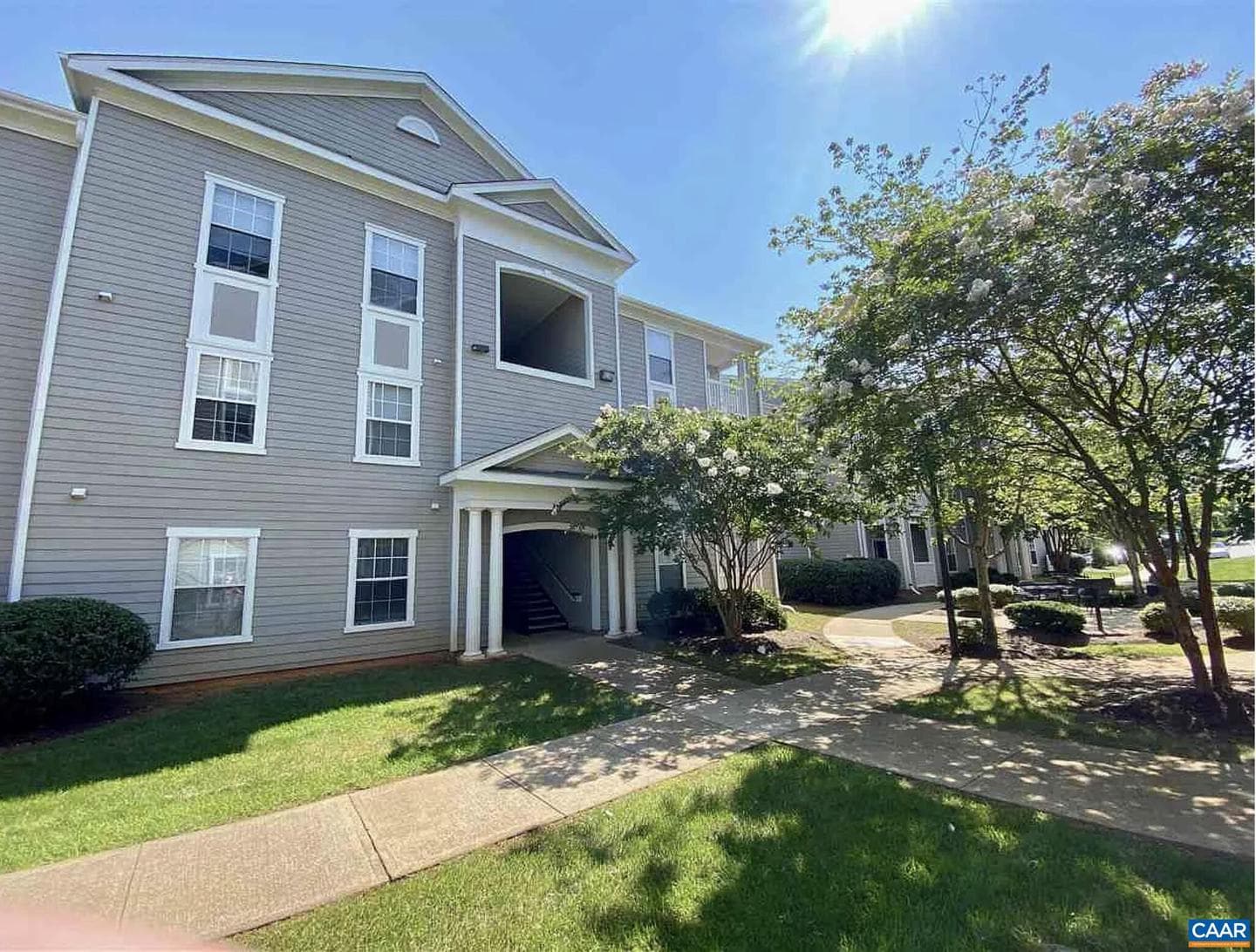 190 Yellowstone Dr #203, Charlottesville
