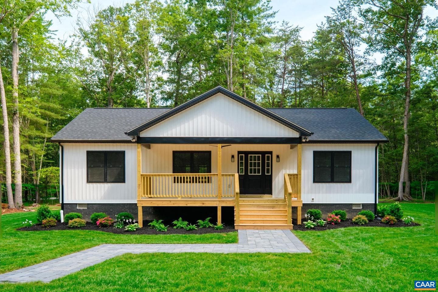 000 Forest Chapel Ln, Crimora