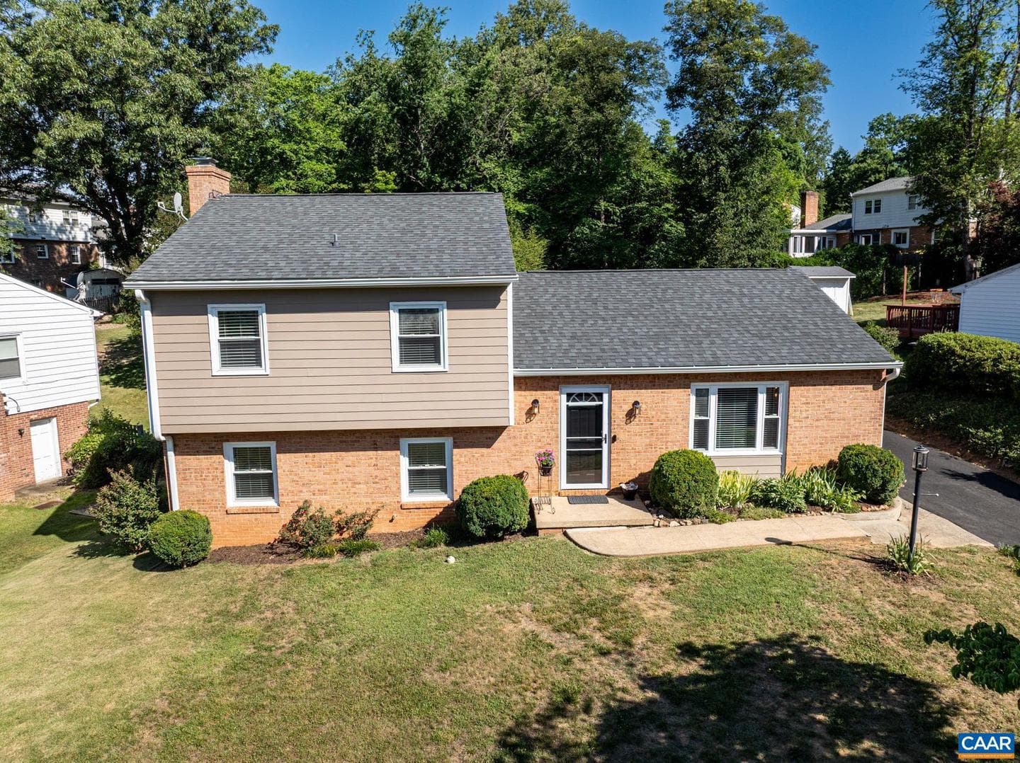 327 Brentwood Rd, Charlottesville