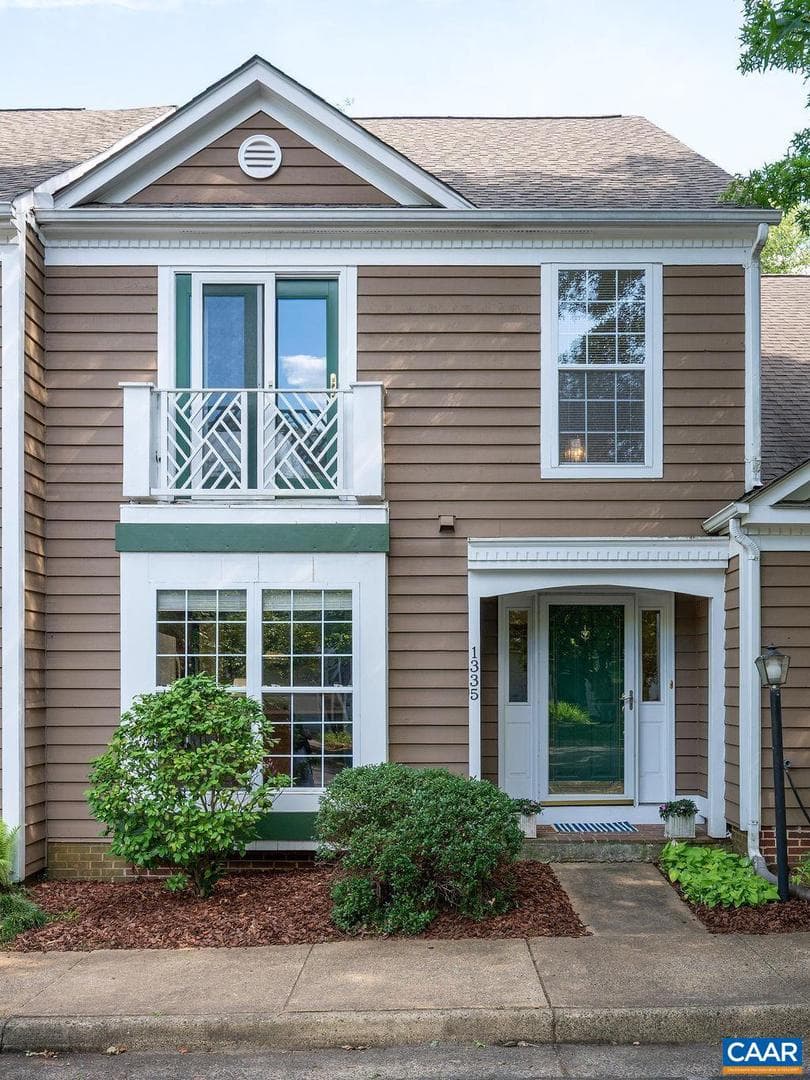 1335 Wimbledon Way, Charlottesville
