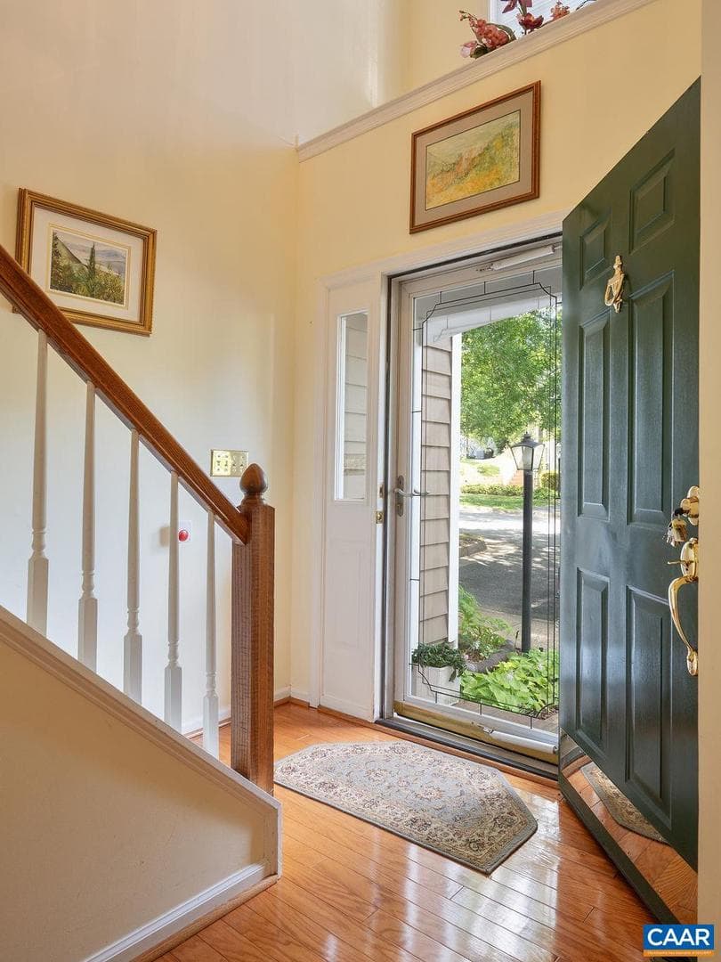 1335 Wimbledon Way photo 4