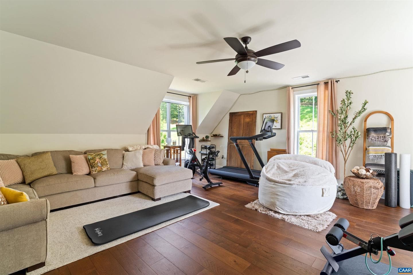 2246 Hyland Ridge Dr photo 34
