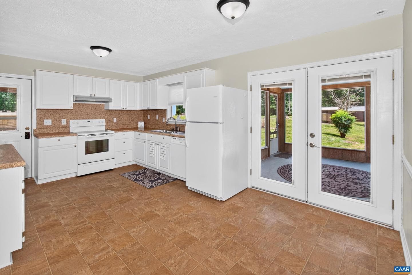 2112 Carpenters Mill Rd photo 8