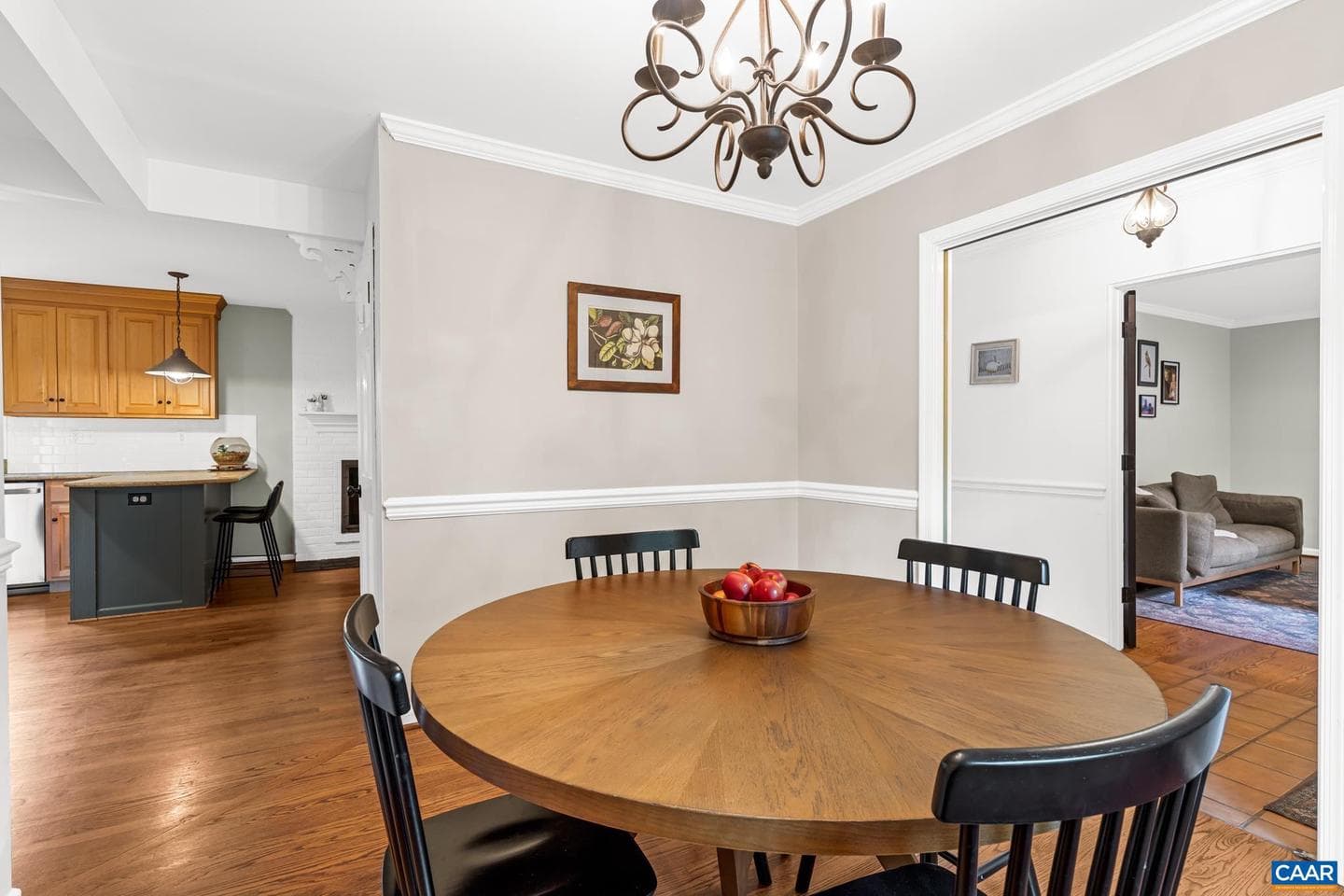 122 Bollingbrook Dr photo 13