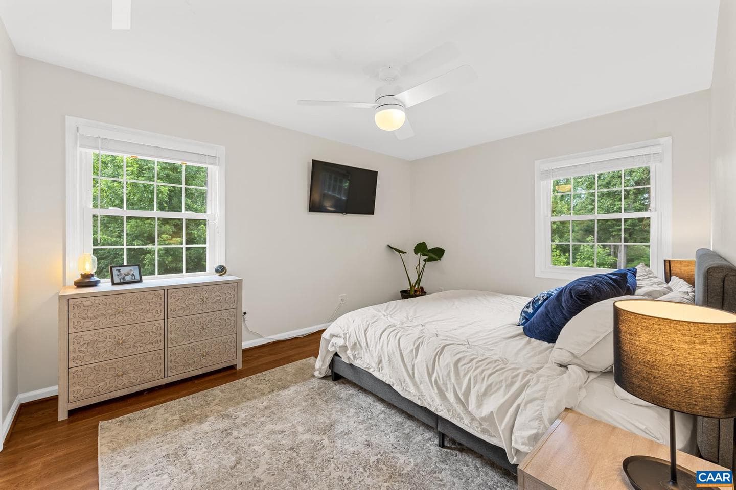 122 Bollingbrook Dr photo 33