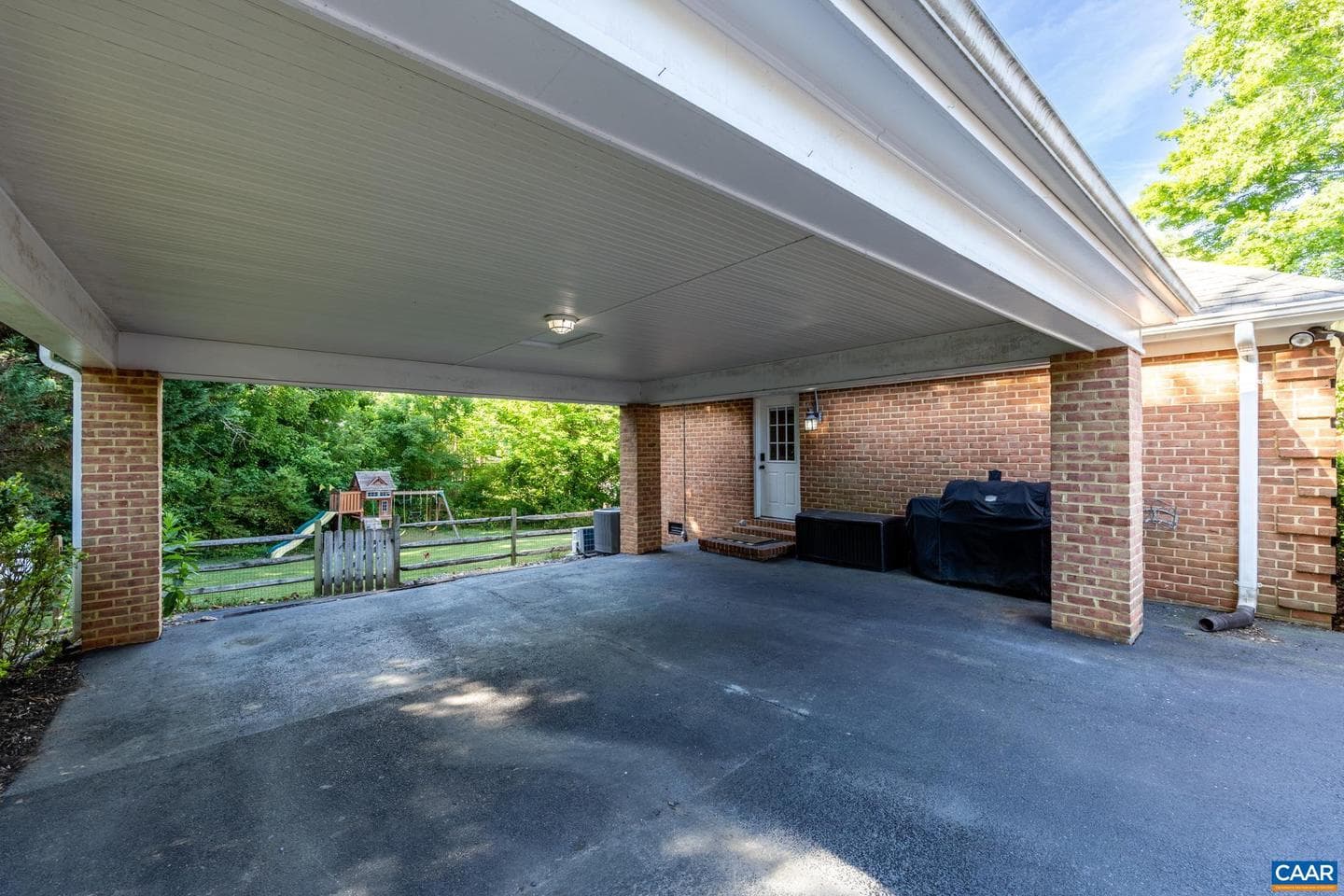 122 Bollingbrook Dr photo 51