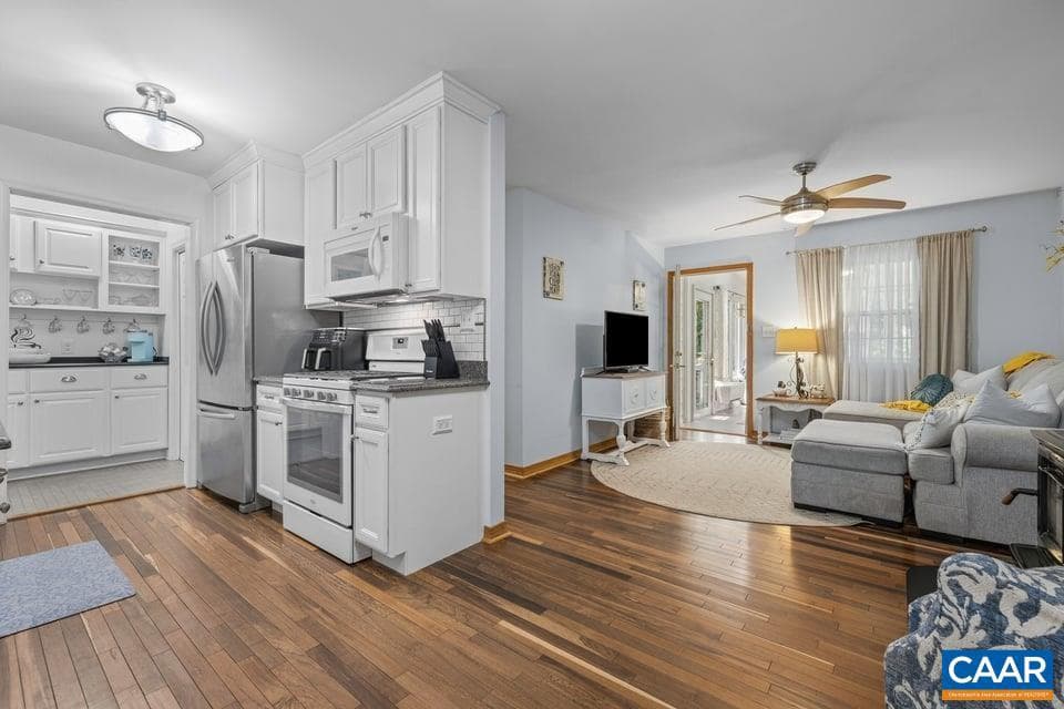 190 Hayman St photo 10