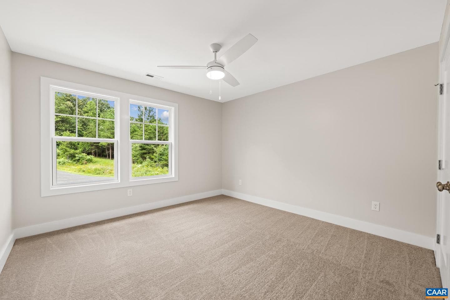 242 Palmer Pl photo 45