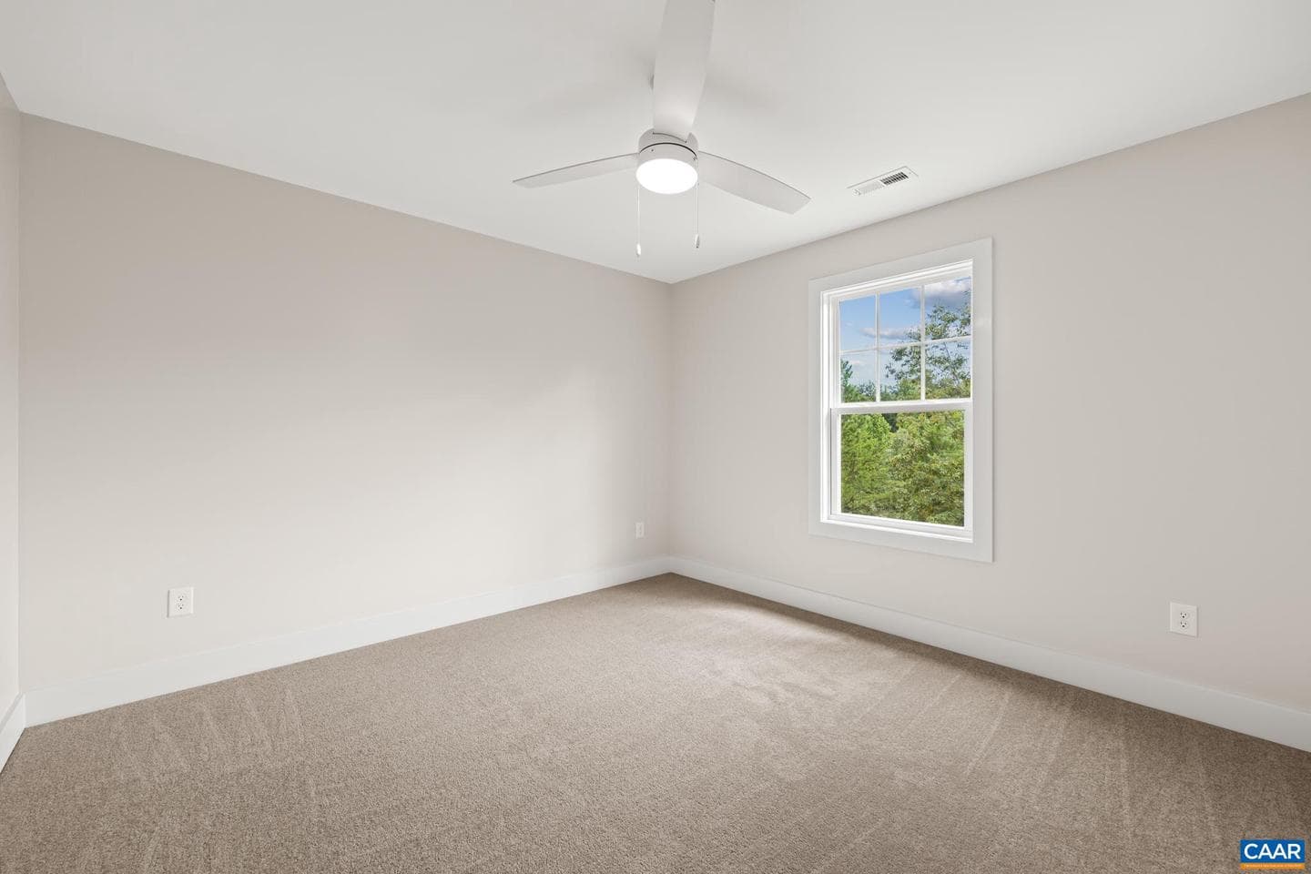 242 Palmer Pl photo 47
