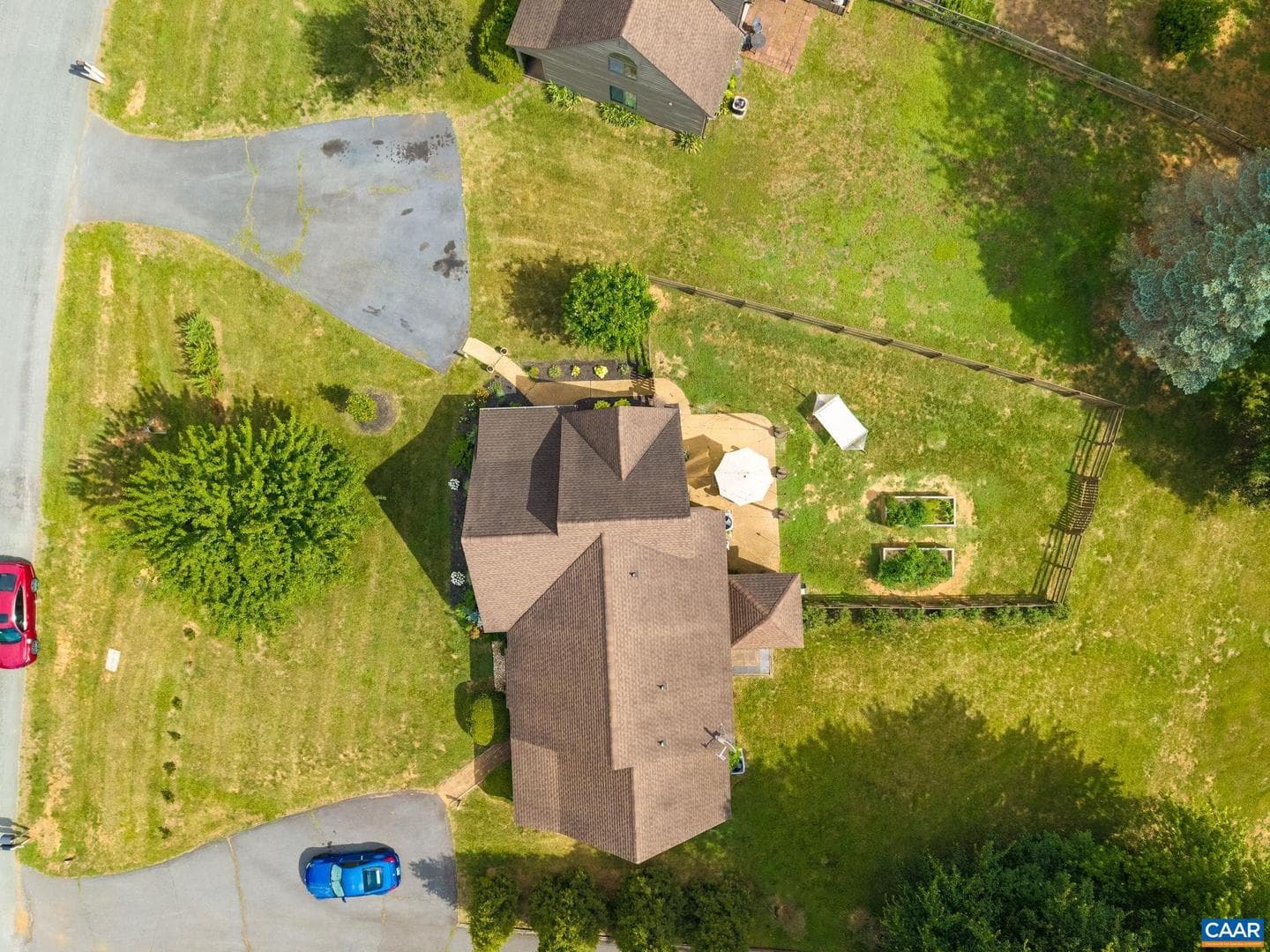 1067 Highland Dr photo 31