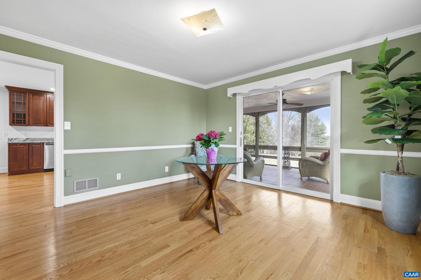 2515 Northfield Rd photo 16