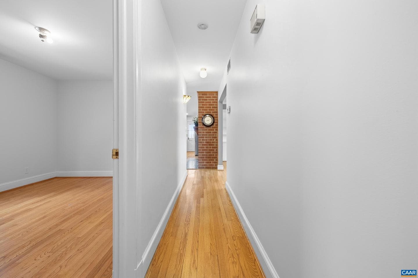 2515 Northfield Rd photo 29