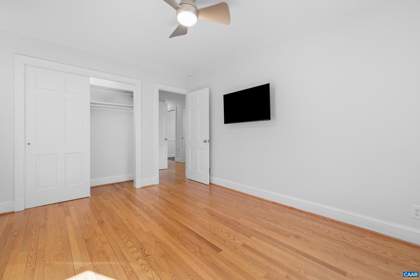 2515 Northfield Rd photo 33