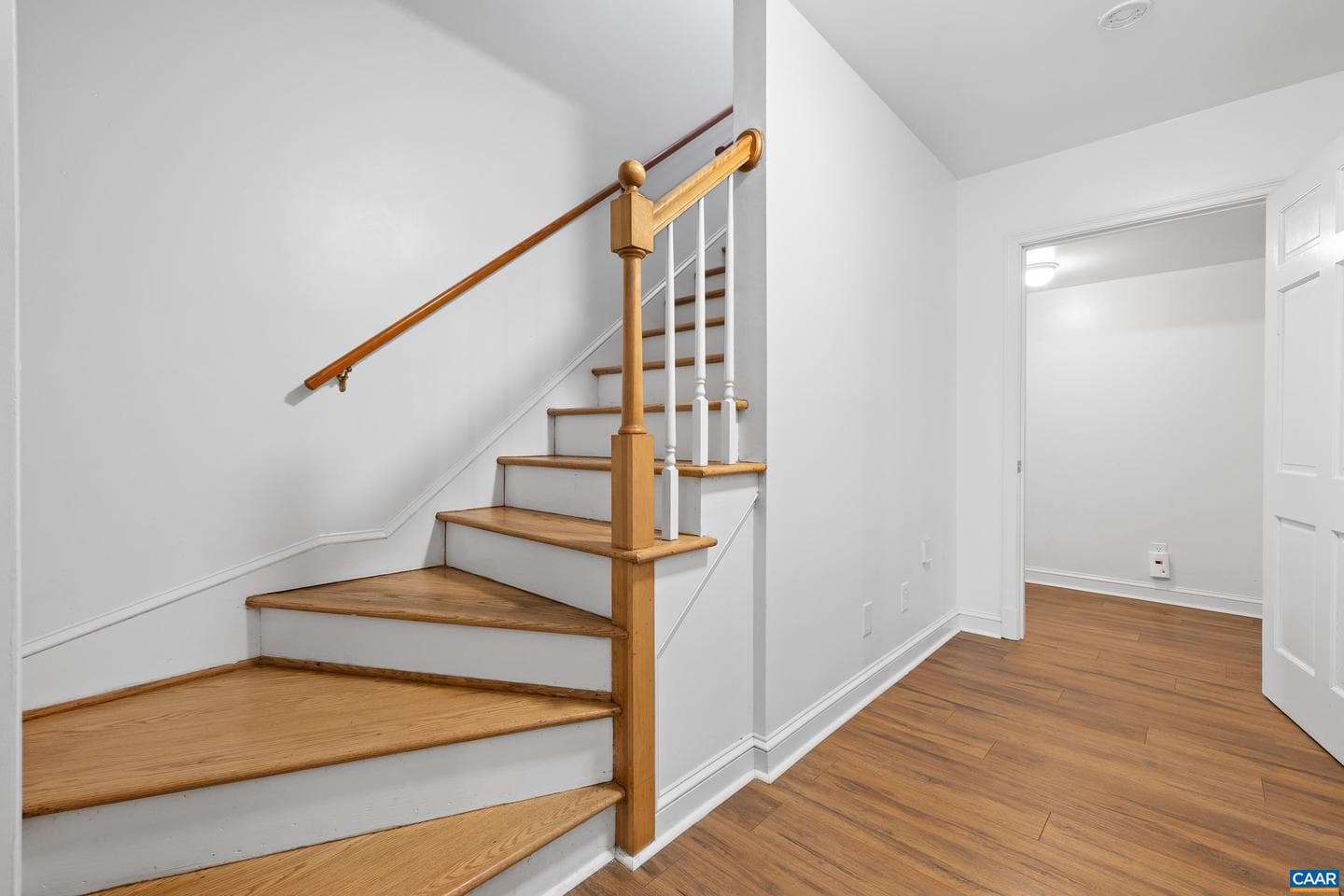 2515 Northfield Rd photo 40