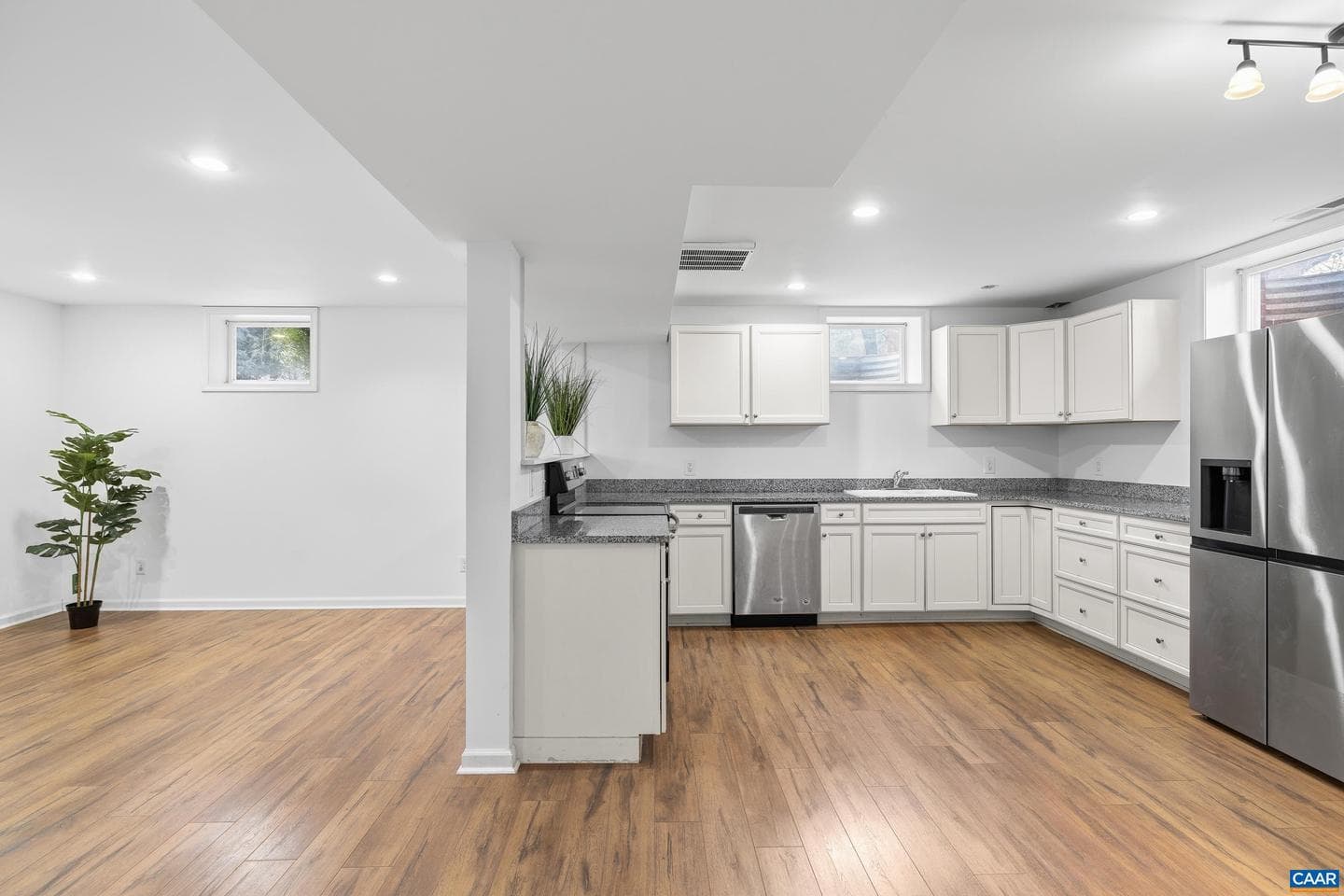 2515 Northfield Rd photo 48