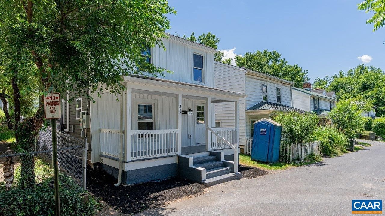 629 Baptist St, Staunton