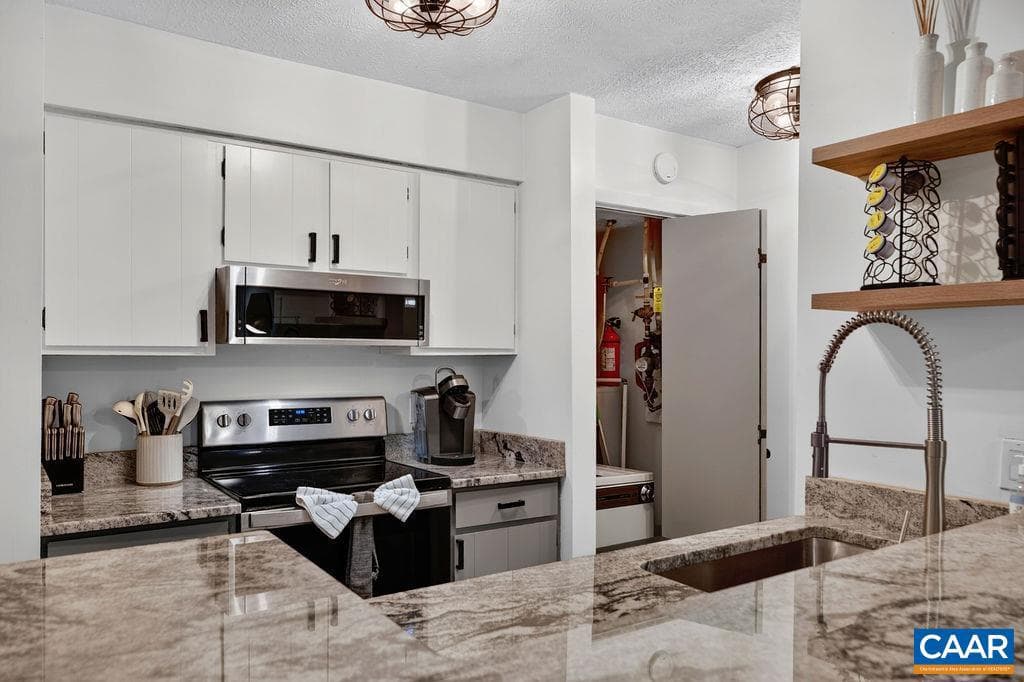 2246 Tanners Ridge Condos photo 6