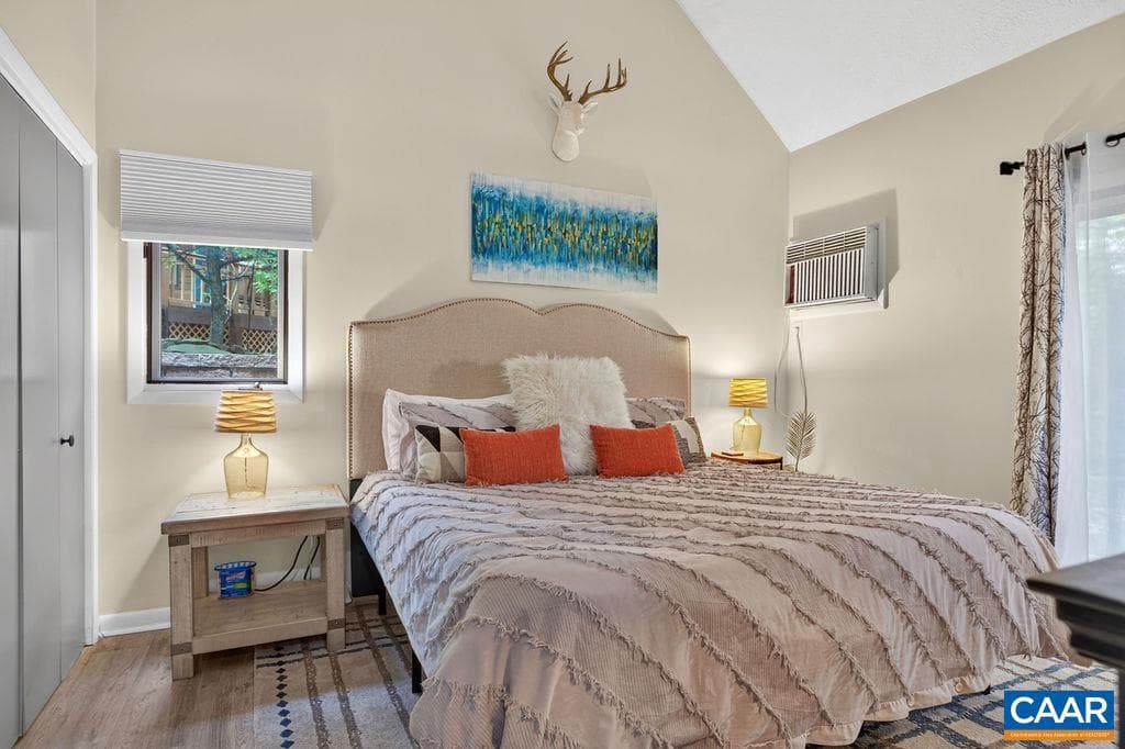 2246 Tanners Ridge Condos photo 9
