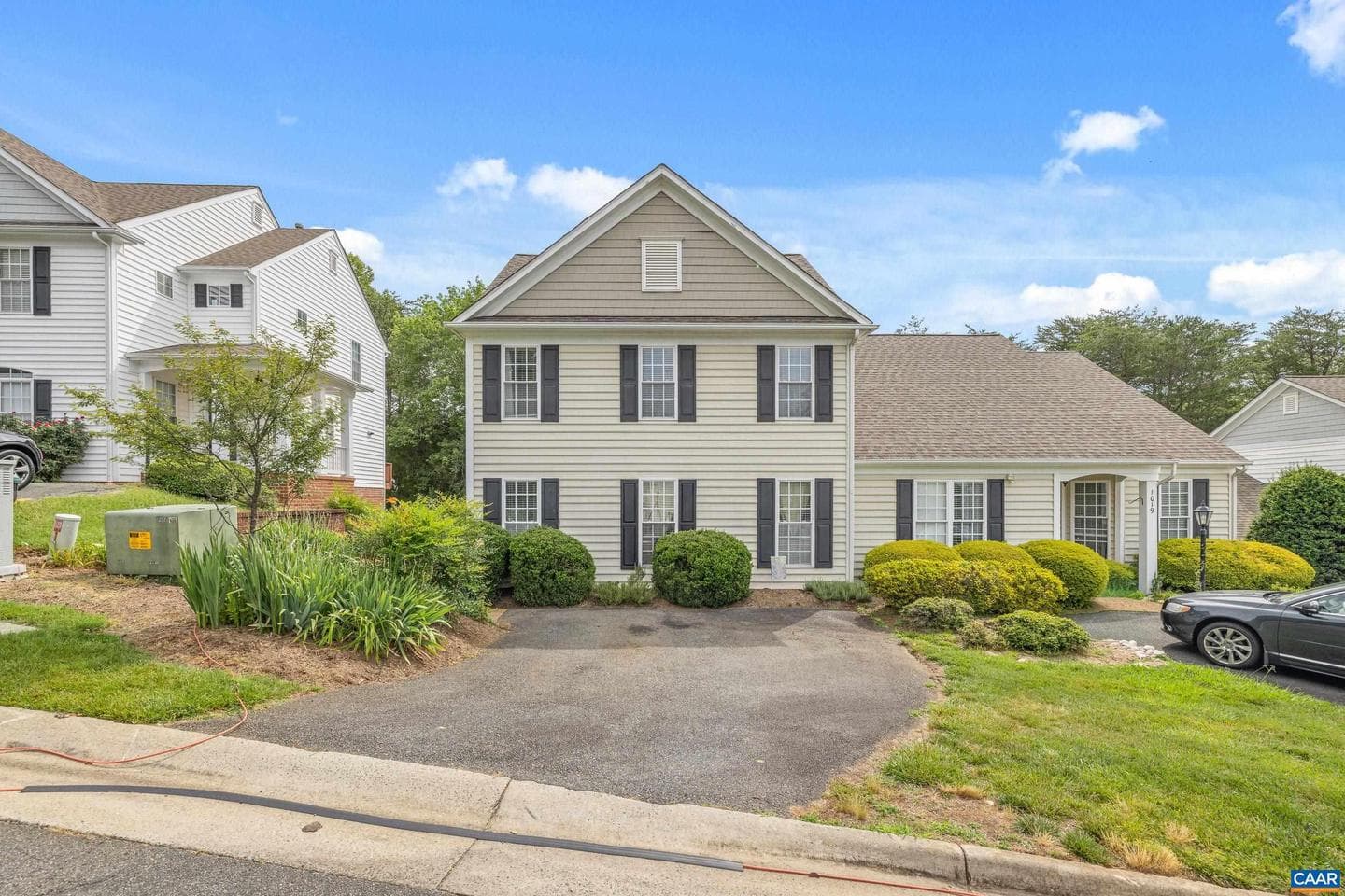 1017 Bristlecone Ln, Charlottesville