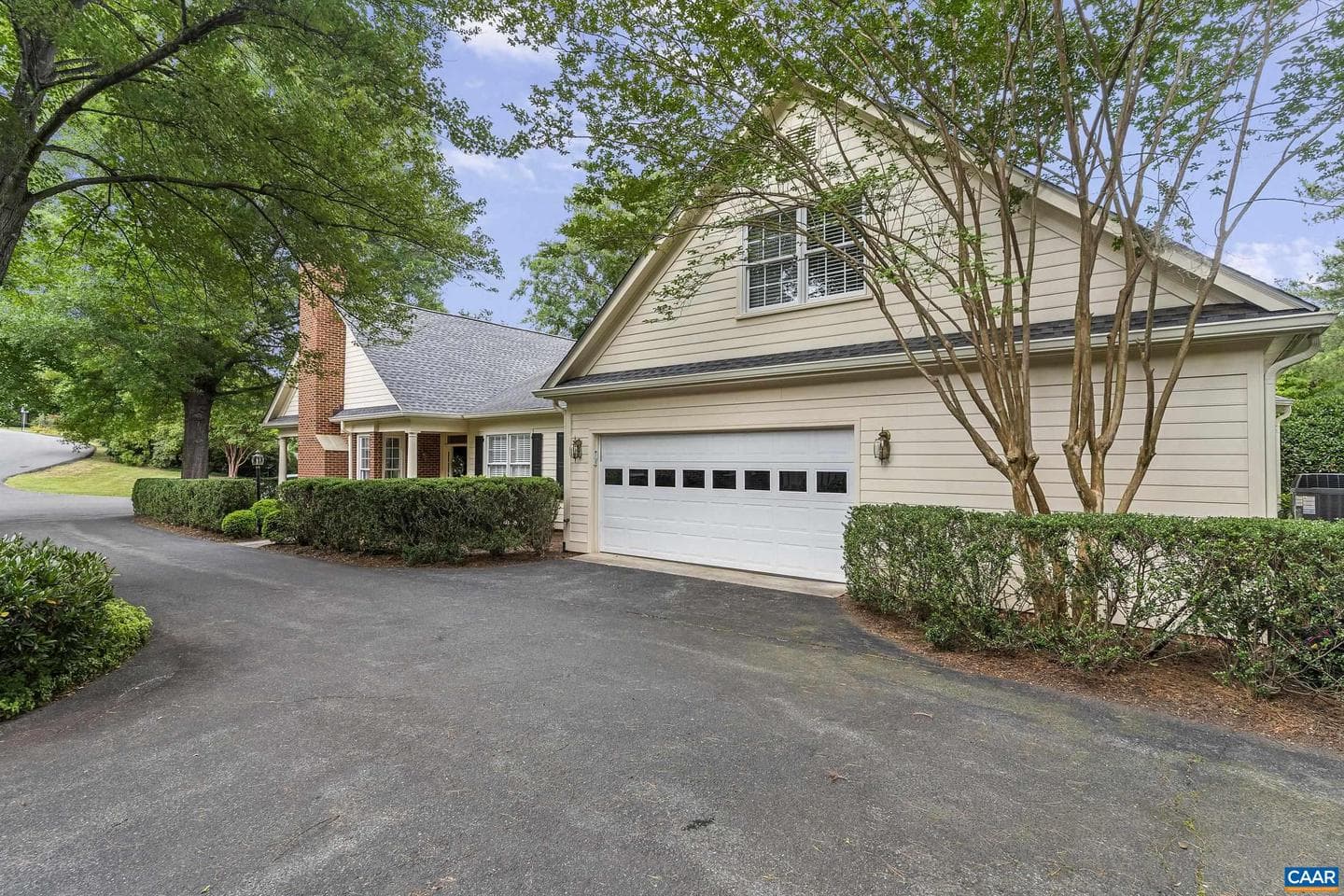 1147 Marion Dr photo 39