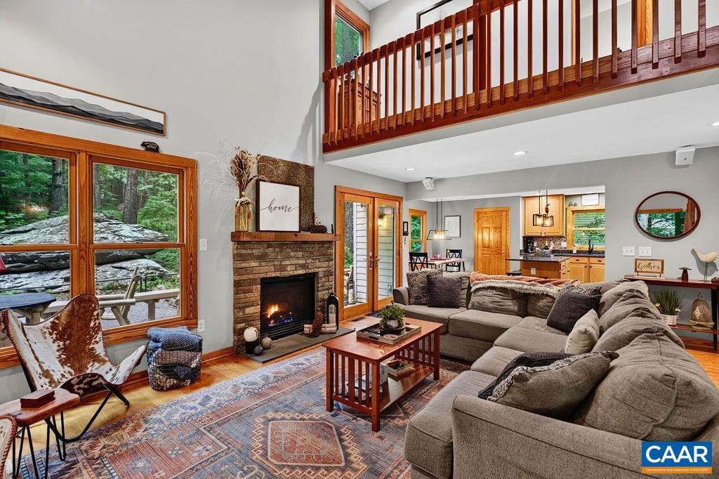 1300 Blue Ridge Dr photo 18
