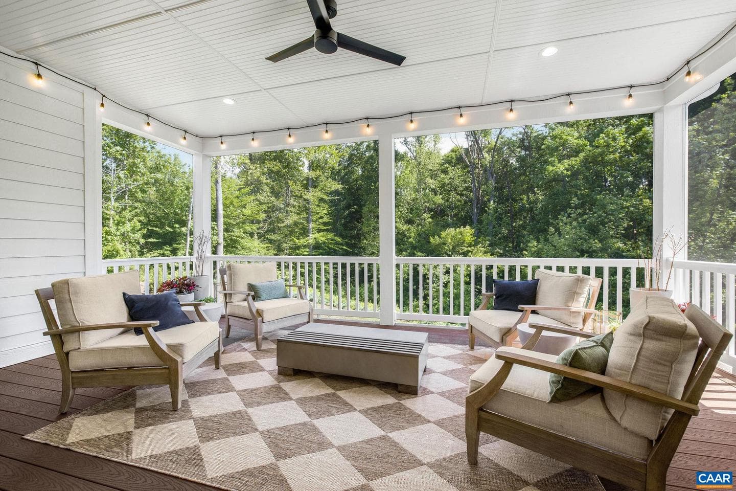116 Applewood Dr photo 25