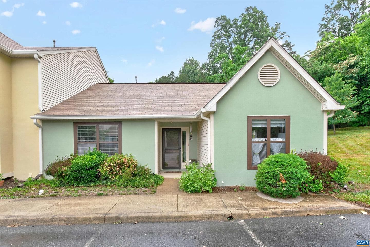 598 Pebblecreek Ct, Charlottesville