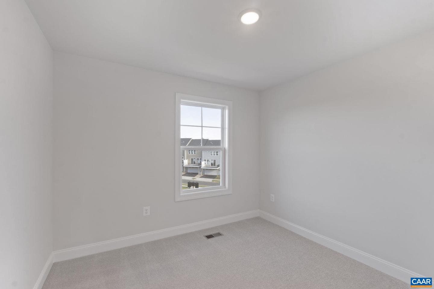 3028 Farrow Cir photo 43
