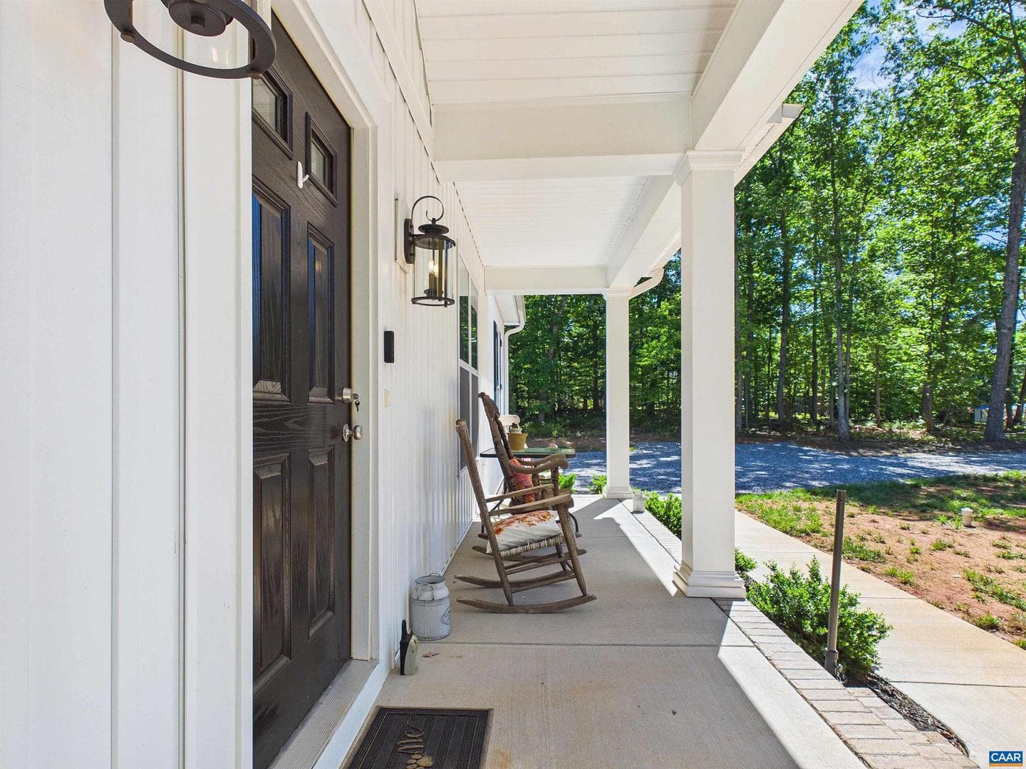 358 Blackwell Rd, Scottsville