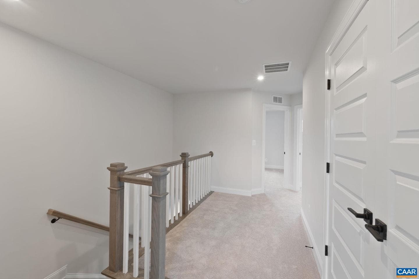 69 Marcella St photo 27