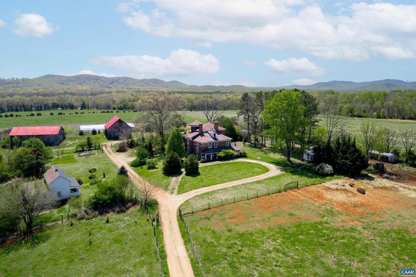 2416 Lowesville Rd, Amherst
