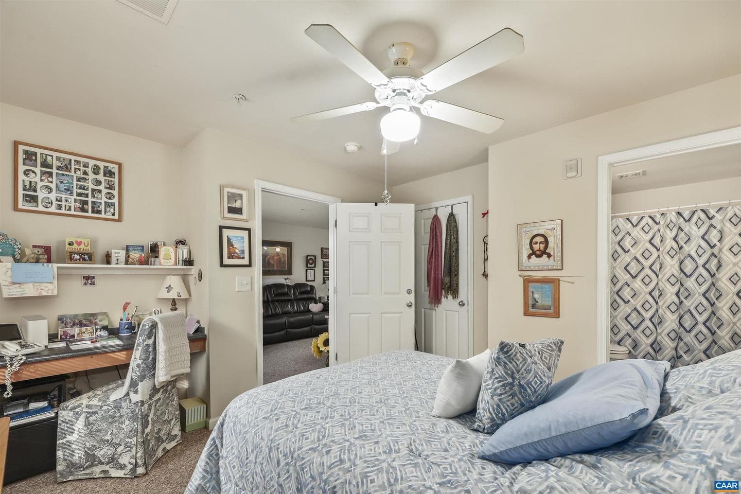 237 Yellowstone Dr # 6 photo 9