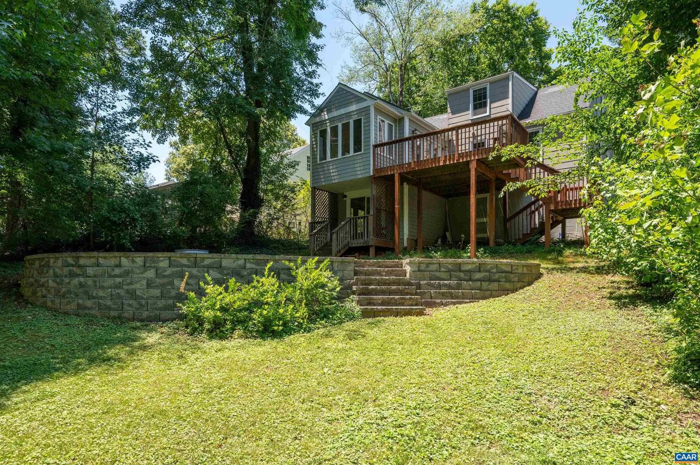 1614 Rose Hill Dr photo 27