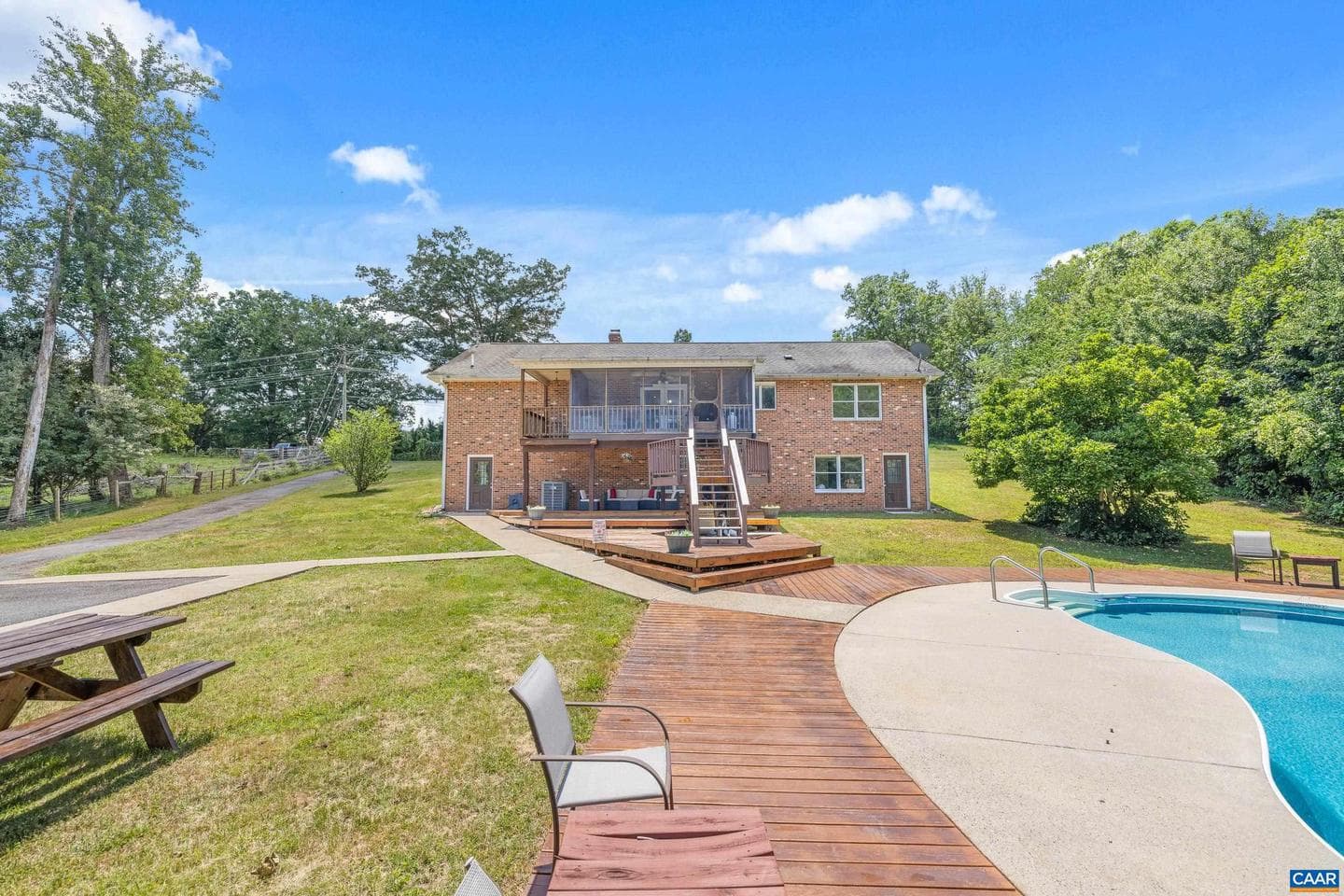 5393 Amicus Rd photo 7